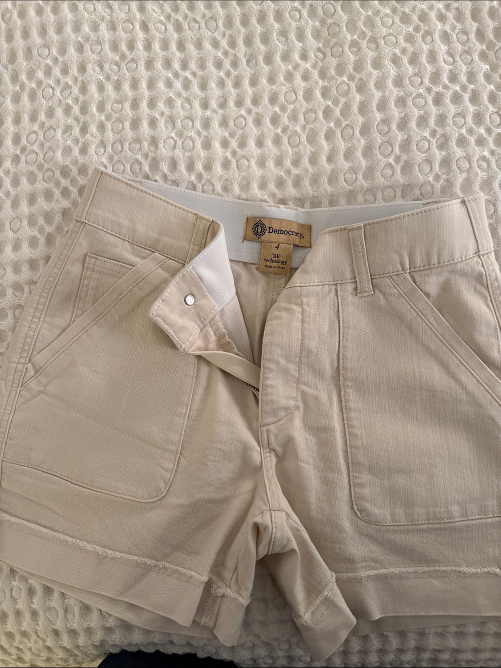 Democracy Women's Cream Utility Jean Shorts